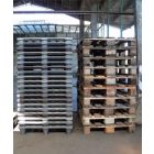 Műanyag szállító raklap 120x80 cm, T09, vegyesszín